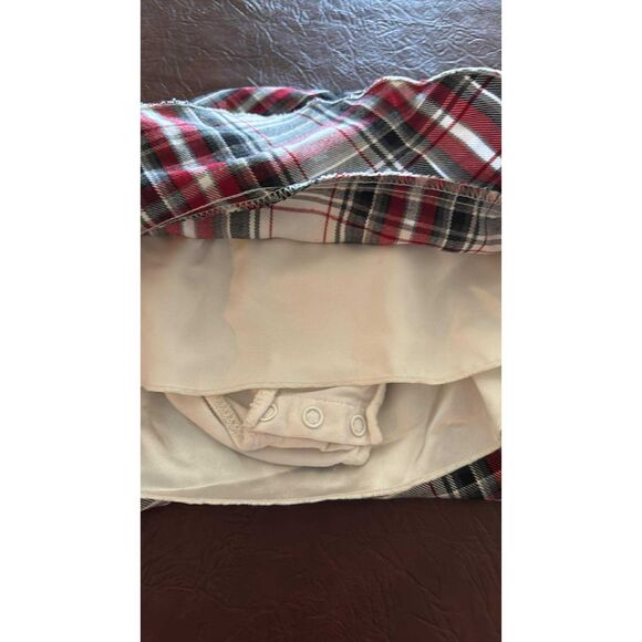 1989 Place Baby Girl  2 Piece Outfit 6-9 Months Shirk and Top Dog on Front - Picture 7 of 7